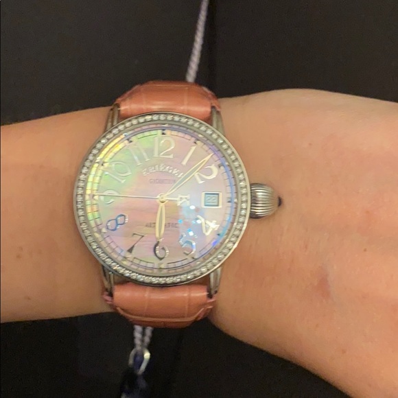 COPY - Watch - Picture 6 of 7